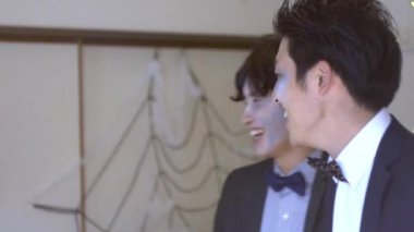 Japon çocuklar Cadılar Bayramı akşam yemeği partide dans 