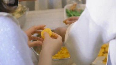 Pişirme için pişirme karışımı şekillendirme