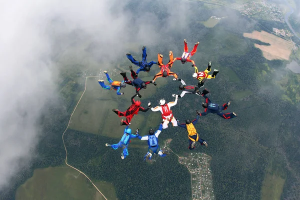 Grand Groupe Parachutistes Est Dans Ciel — Photo