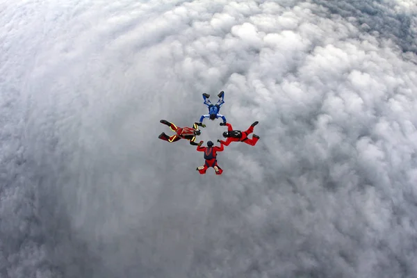 Een Team Van Vier Parachutisten Opleiding Hemel — Stockfoto