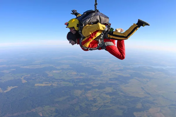 Skoki Spadochronowe Instruktora Pasażera Tandem Lecą Razem Niebie — Zdjęcie stockowe