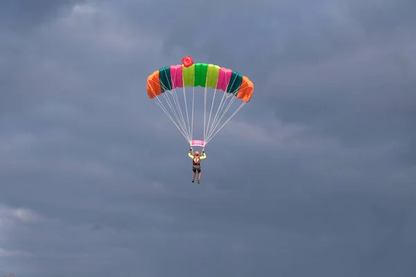 Parachute Est Dans Ciel — Photo