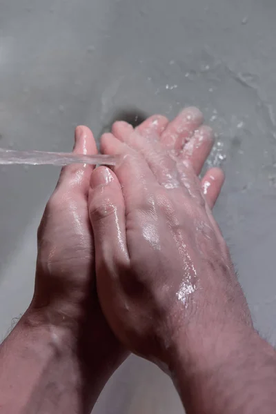 Personas Lavándose Las Manos Lavabo Con Una Barra Jabón Para — Foto de Stock