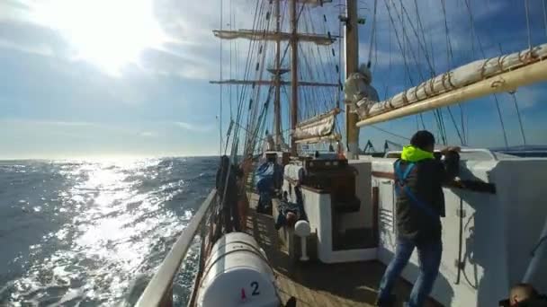 Calvi Corse Nov 2017 Alto Barco Pogoria Está Navegando Bajo — Vídeo de stock