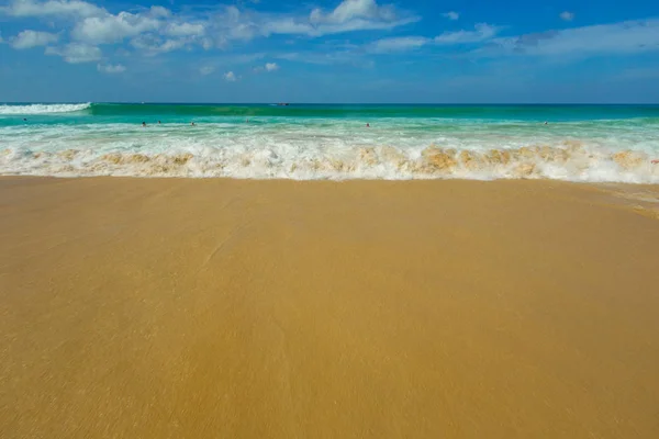 Paisaje de playa en Phuket — Foto de Stock