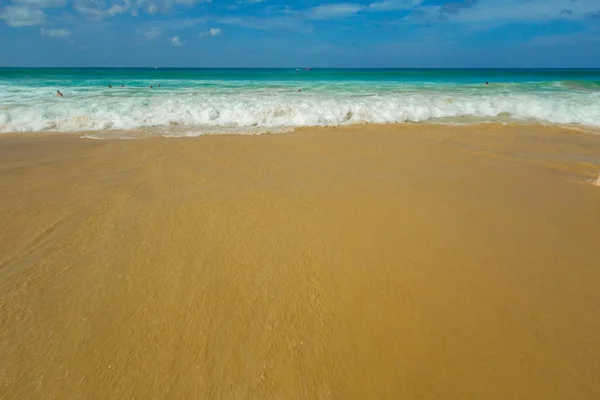 Paisaje de playa en Phuket — Foto de Stock