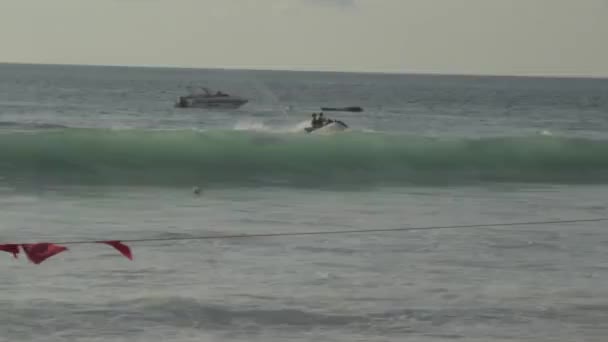 Высокоскоростной водный транспорт — стоковое видео