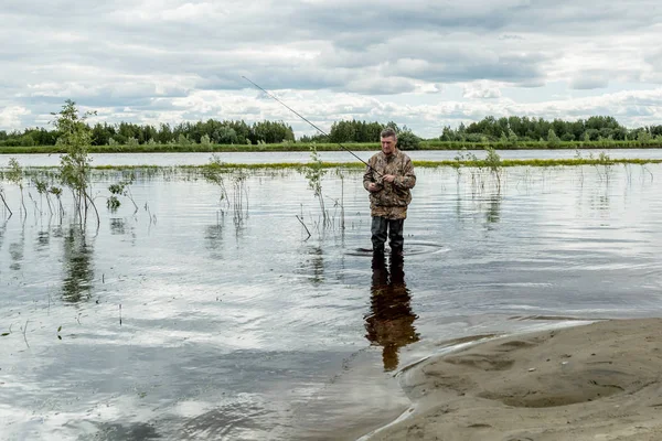 Spinnen op de rivier — Stockfoto