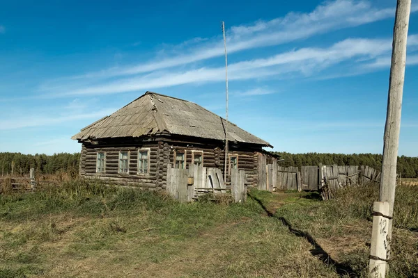 Eski köy evi — Stok fotoğraf