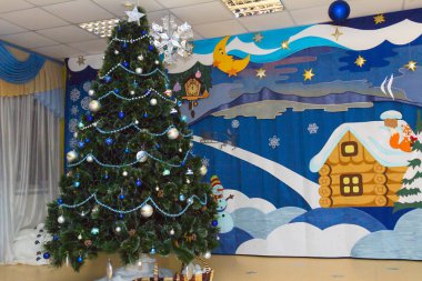 Madalyalı Noel ağacı