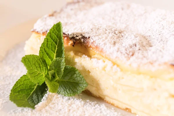 Lor peynir strudel yakın çekim