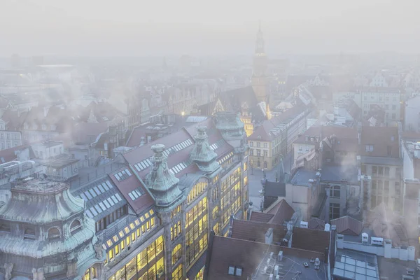 Smog Över Staden Wrocaw Polen Vinter Utsikt Över Stadssilhuetten — Stockfoto