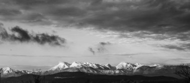 Alp Dağları'nın panoramik görünüm
