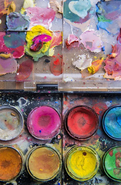 Dağınık suluboya boya seti 