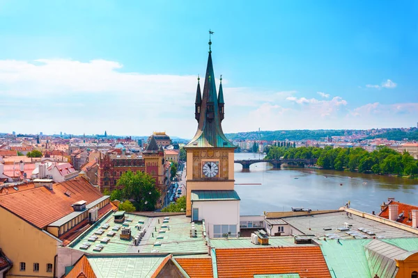 Panorama of Prague from the Old Town Bridge Tower, Czech Republic. — Stock Photo, Image