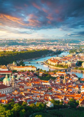 Petrin Kulesi, Çek Cumhuriyeti Prag eski Panoraması.