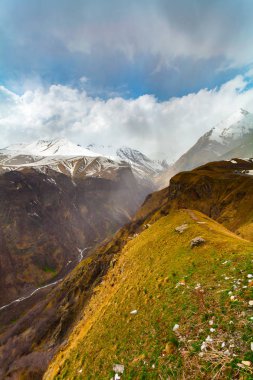 Panorama adlı Gürcistan Dağları Gudauri yakınında