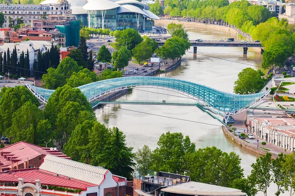 Tiflis 'te Barış Köprüsü