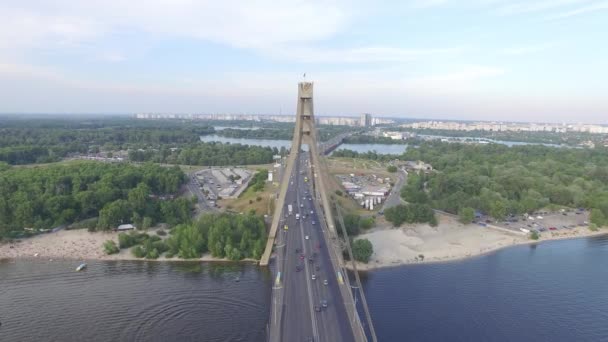 Flying over the Moscow bridge in Kiev. Ukraine — Stock Video