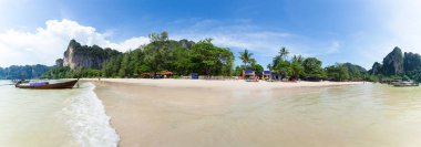 Krabi Tayland 'daki Railay plajı. Asya