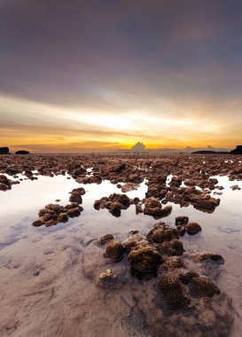 Günbatımında Phra Nang Beach, Krabi, Tayland