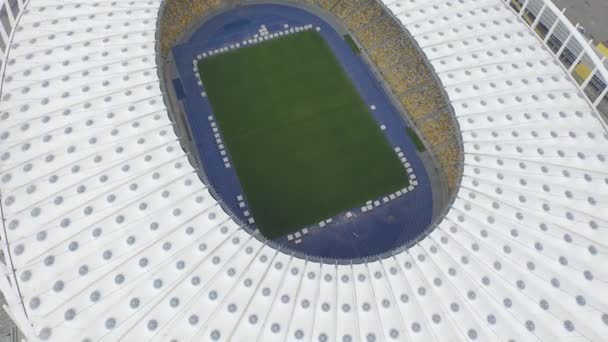 Vista aérea del Estadio Olímpico de Kiev, Ucrania — Vídeos de Stock