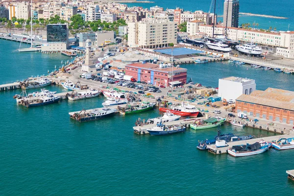 Boats in the harbor of Barcelona. — Stock Photo, Image