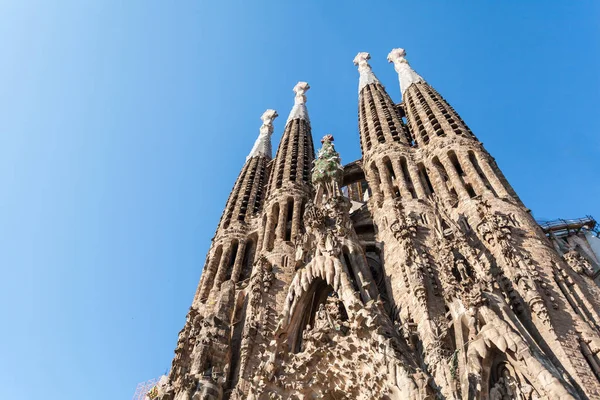 Panny Marie utěšitelky chrám svaté rodiny, Sagrada Familia, Barcelona, Španělsko — Stock fotografie