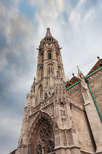 Kościół Macieja St. w Fisherman 's Bastion w Budapest, Węgry — Zdjęcie stockowe