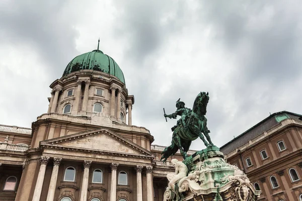 布达佩斯皇家城堡。匈牙利. — 图库照片