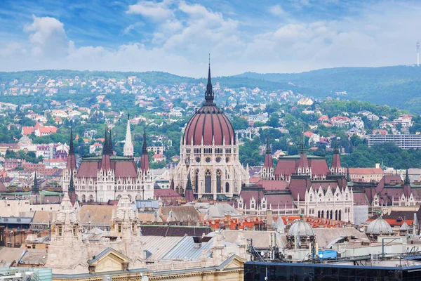 Parliament building in Budapest, Hungary — Stock Photo, Image