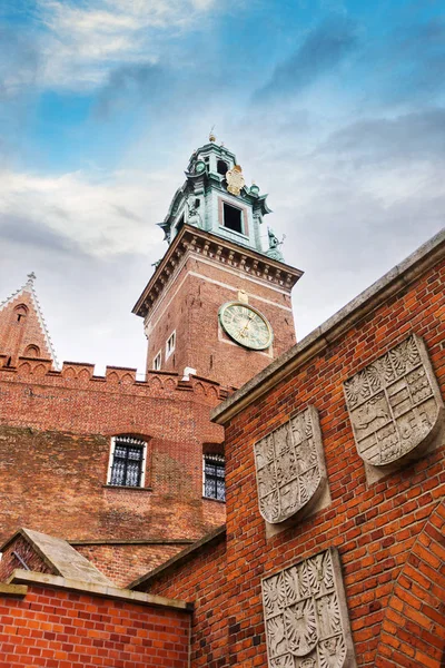 Wawel royal fästning i polska Krakow . — Stockfoto