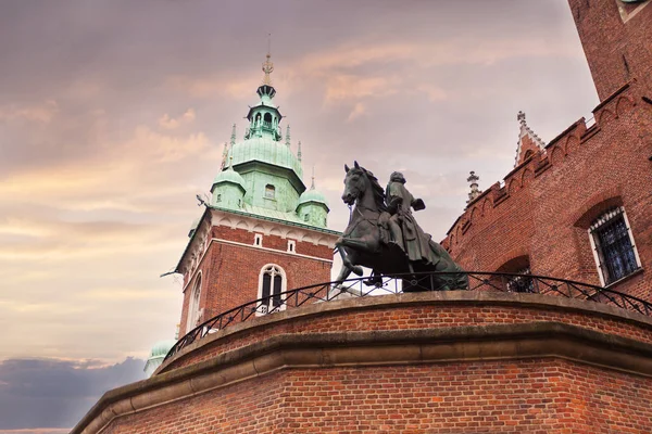 A Wawel királyi vár a lengyel Krakkó . — Stock Fotó