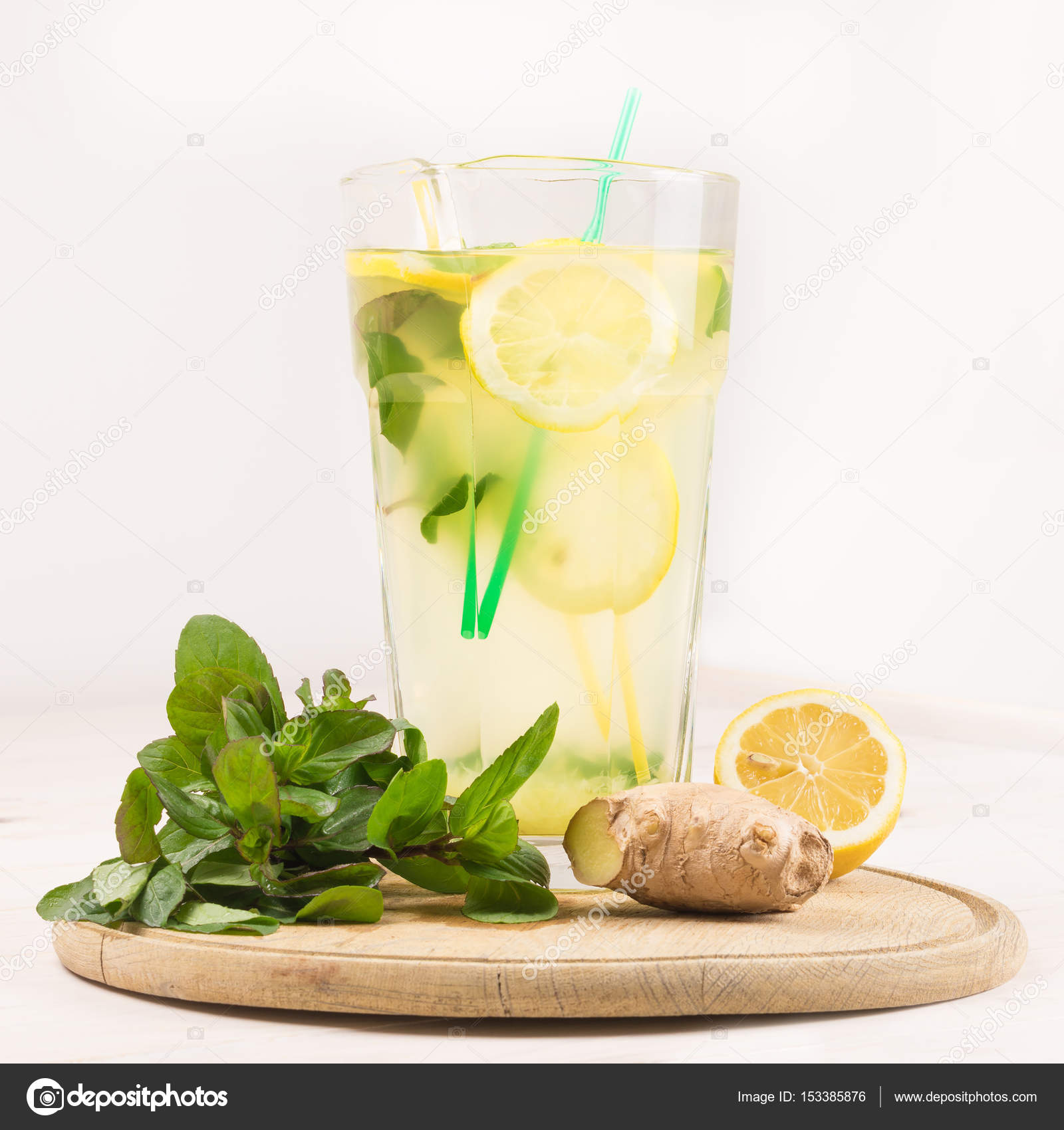 Zencefilli detoks suyu Zencefilli detoks suyu