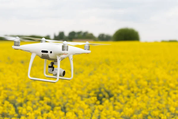 Copter with high resolution digital camera in flight