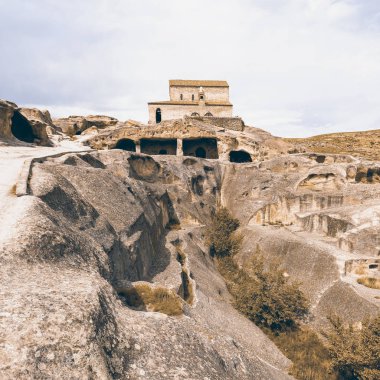 Kilise Apostoli. Mağara şehir. Uplistsikhe. Gürcistan.