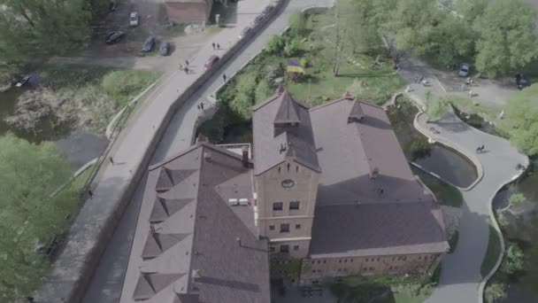 Vista aérea de Castelo-museu Radomysl - o museu de ícones de casa ucranianos — Vídeo de Stock