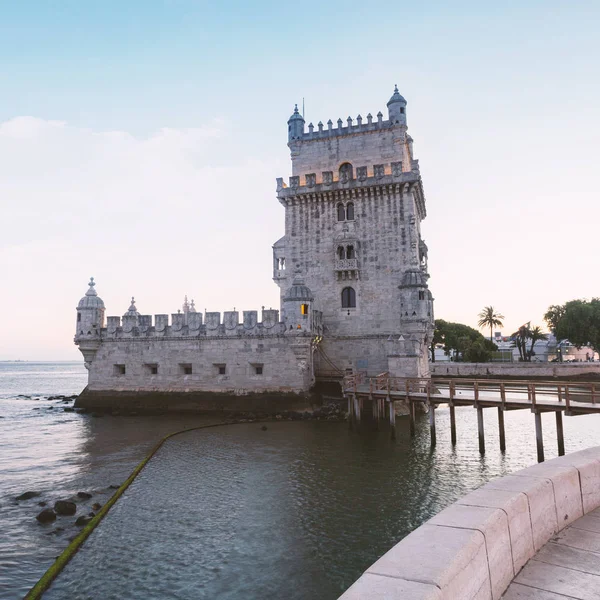 Torre de Belém no rio Tejo . — Fotografia de Stock