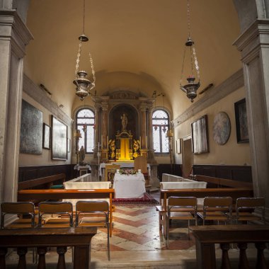 Bir çok mütevazı iç Katolik kiliseleri, Venedik