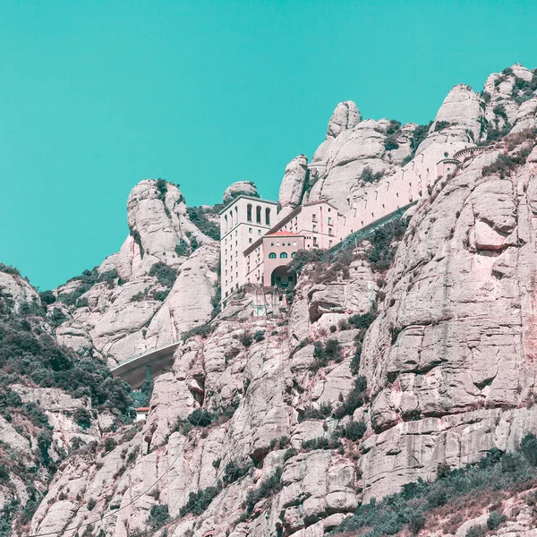 Widok na klasztor Montserrat w Katalonii, niedaleko Barcelony — Zdjęcie stockowe