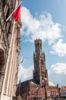 Grote Markt Meydanı veya Brugge ve Belfort Kulesi, Belçika Pazar Meydanı