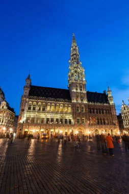Gece Brüksel'de Grand Place, Belçika
