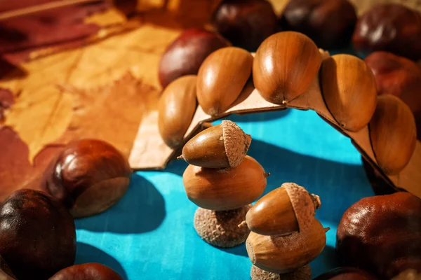 Figürler ördek gölet ile okul öncesi çocuk için köprü üzerinde