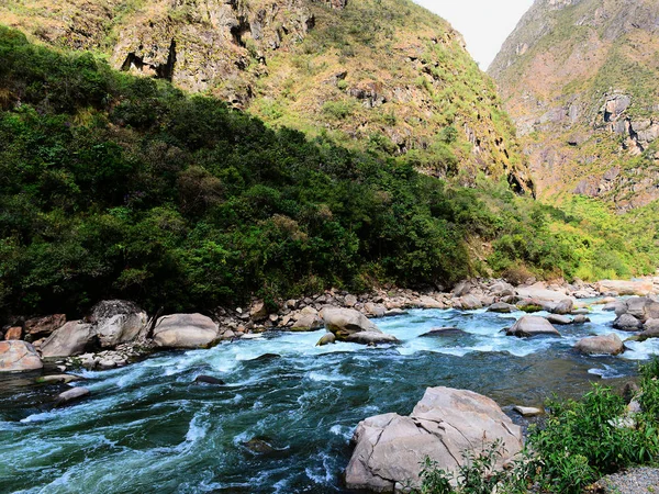 在秘鲁的乌鲁班巴河 — 图库照片