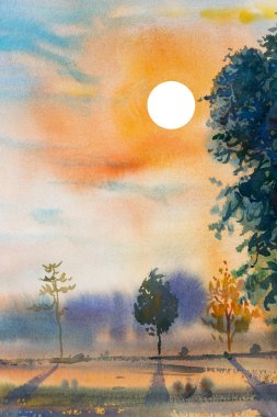 Gün batımı, pirinç alanın büyük ağaç ile renkli manzara