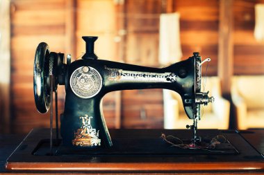 eski dikiş makinesi