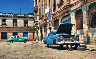 Eski vintage Amerikan araba motor problem ile