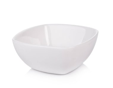 Beyaz arka planda beyaz kase