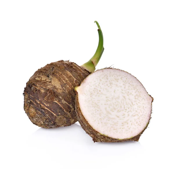 Taro beyaz arkaplanda izole edildi