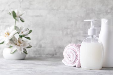 Coronavirus Coronavirus Prevention: El hijyenine karşı korumak için el dezenfektanı jeli.